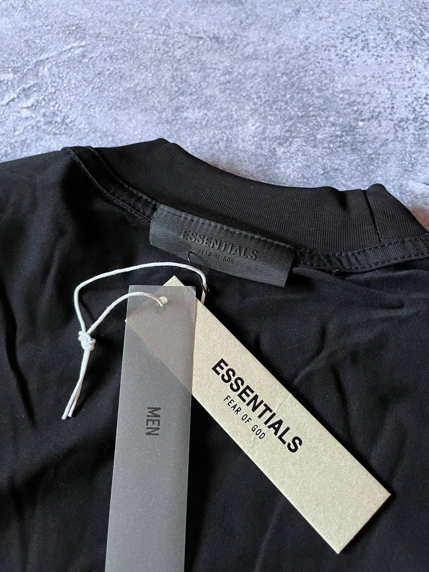 Лонгслів Essentials