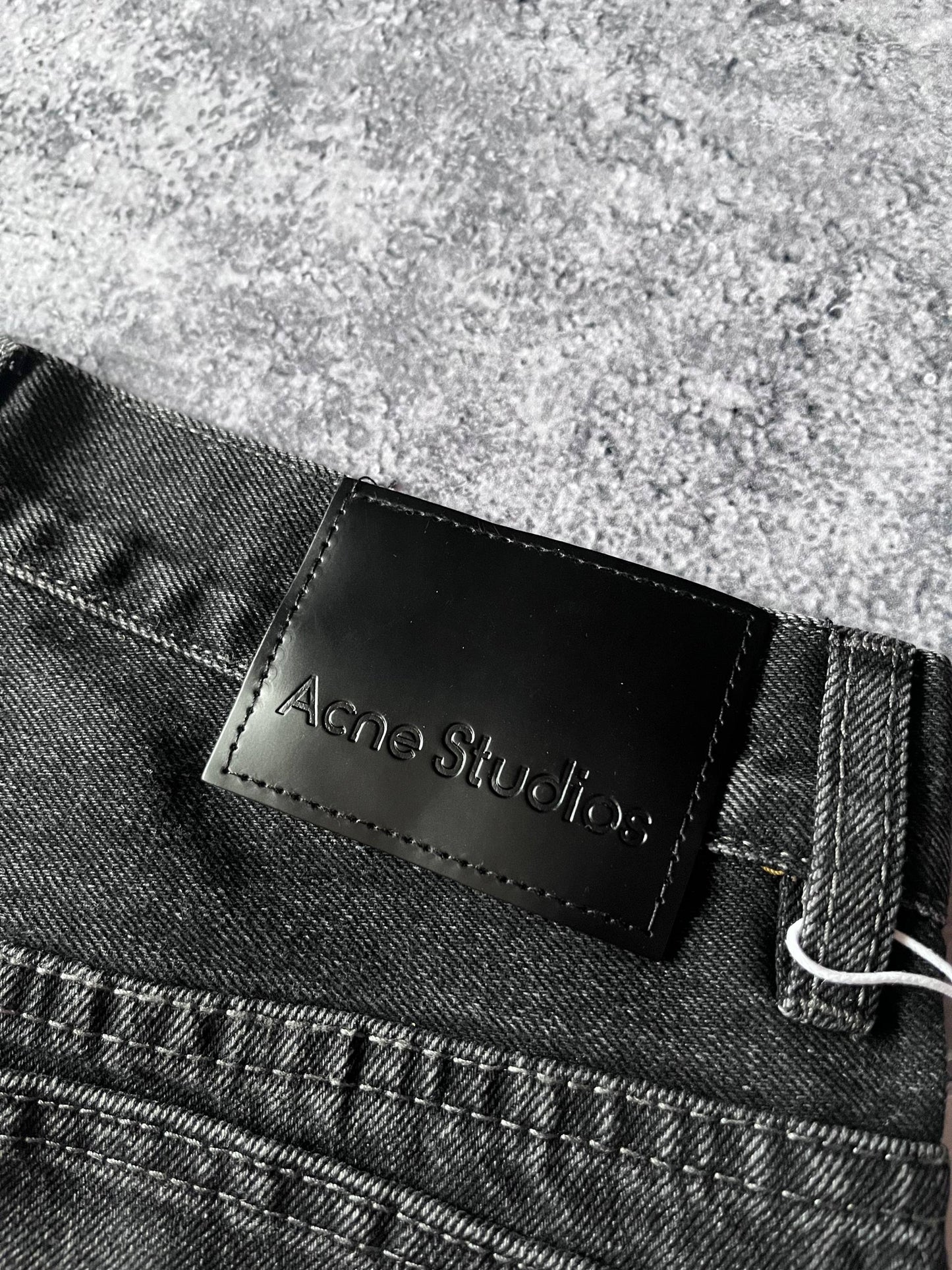 Джинси Acne Studios